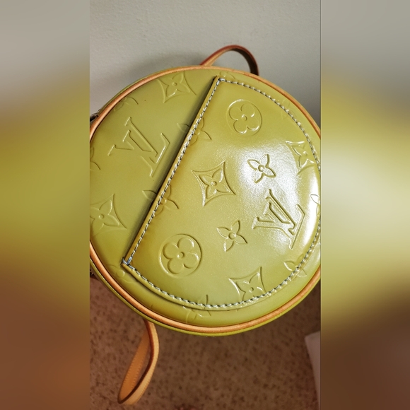 LV green sholder bag - Picture 11 of 11